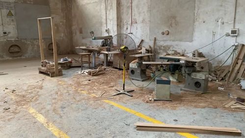 伦教新塘工业区新龙大道辅道固体废物乱堆倒现象及治理对策